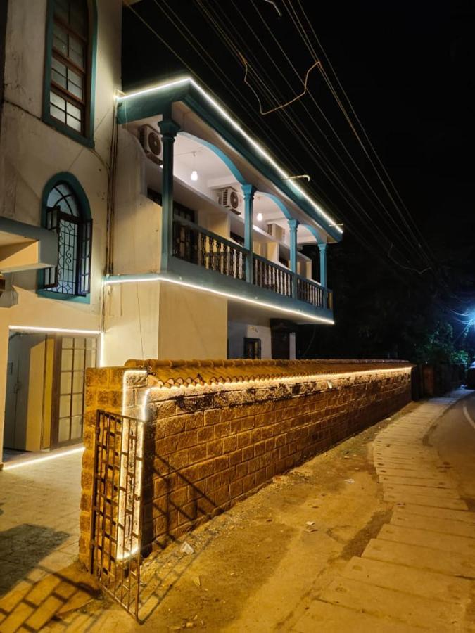 Calangute Beach Rocks Экстерьер фото